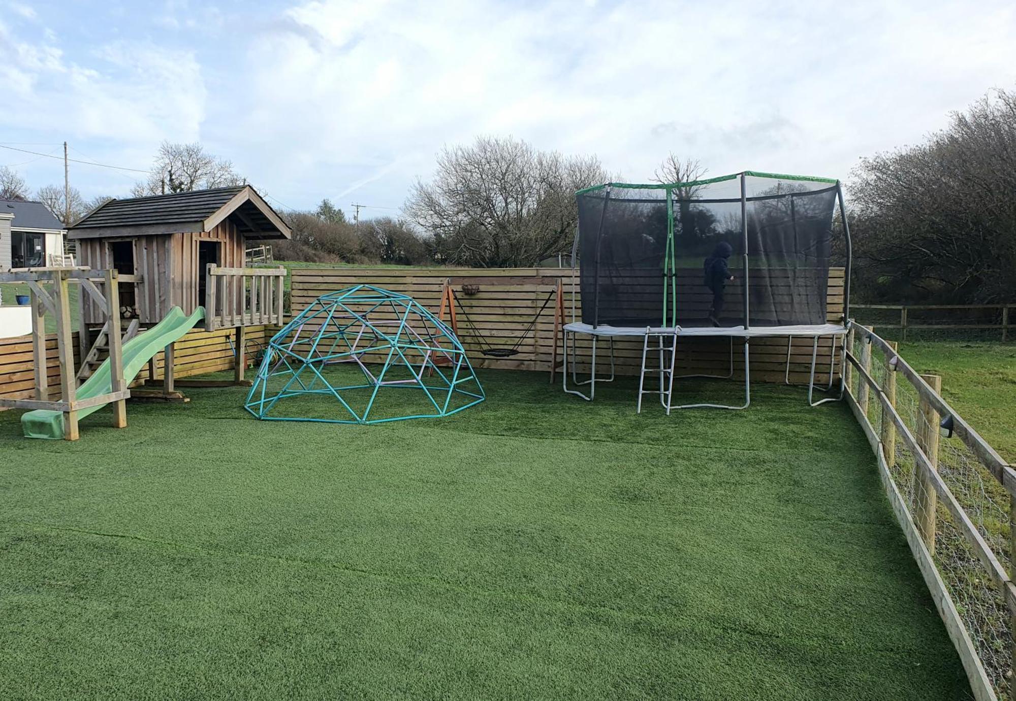 Little Vatson Camping Saundersfoot